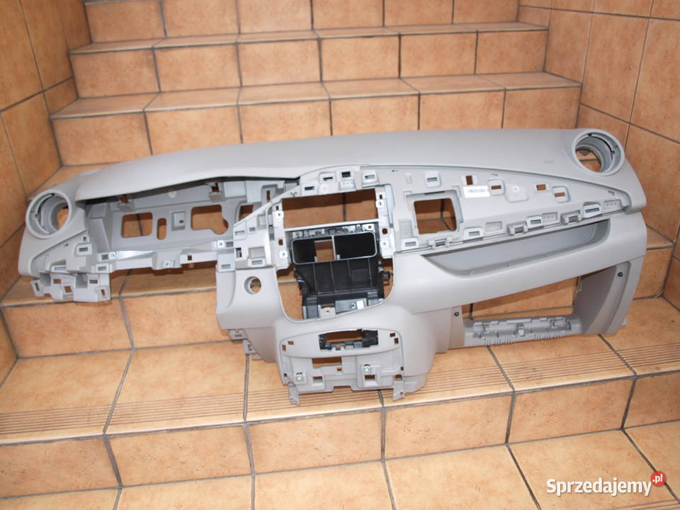 Renault ZOE konsola deska rozdzielcza 2013 2019r