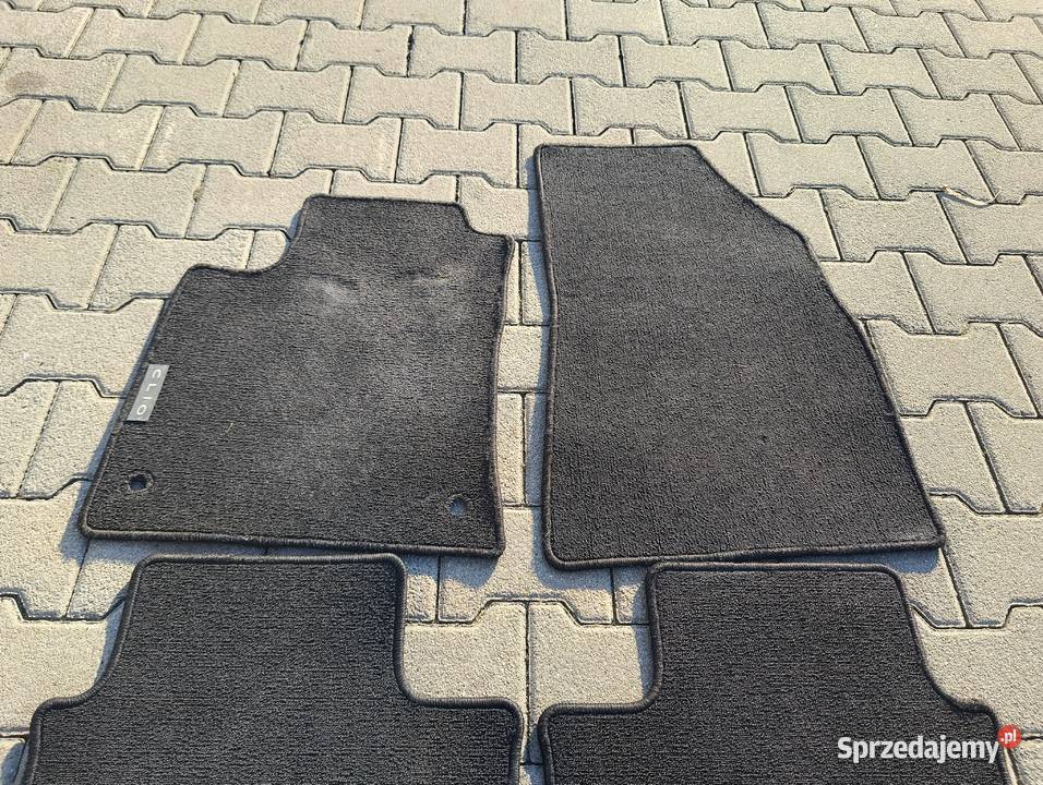 Dywaniki welurowe do Renault Clio III 20052012r Sosnowiec
