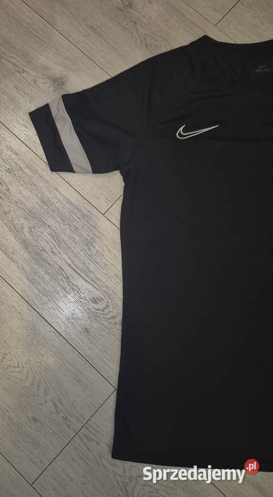 Koszulka chłopiec krótki rękaw Nike DriFit 170S Bluzki, koszulki i kaftaniki Łódź