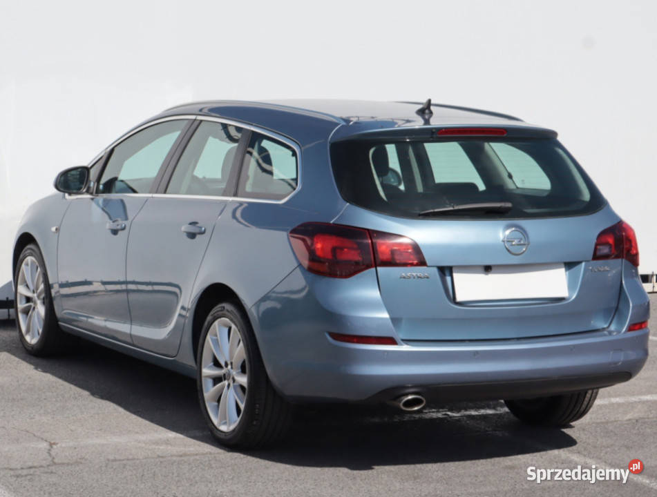 Opel Astra 14 T niebieski Lublin