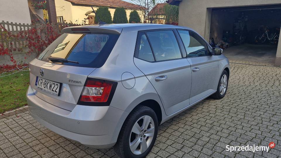 Skoda Fabia III 10 Stan 999ccm b 95 106 przeb 95KM Fabia śląskie Częstochowa