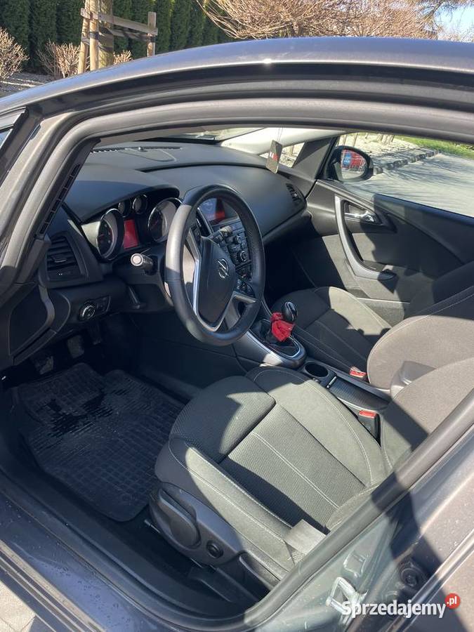 ASTRA J KRAJOWA LPG BEZWYPADKOWA ASR (kontrola trakcji) Wieluń