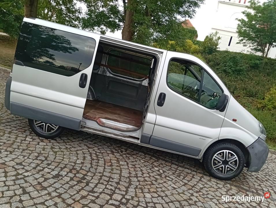 ŁADNE VIVARO 19 DCI KLIMA HAK ZADBANY ZAREJESTR Vivaro Gostynin