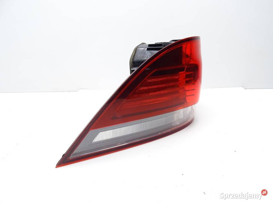 LAMPA LEWA LEWY TYŁ TYLNA W BŁOTNIK VW GOLF VI