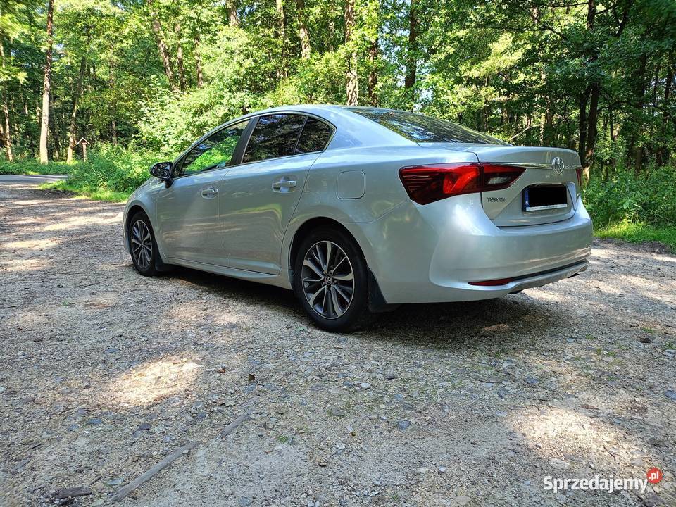 Toyota Avensis Zadbany Avensis z małym