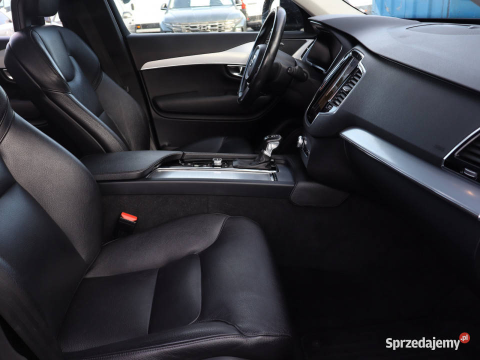 Volvo XC90 D5 AWD światła do jazdy dziennej Bielany Wrocławskie