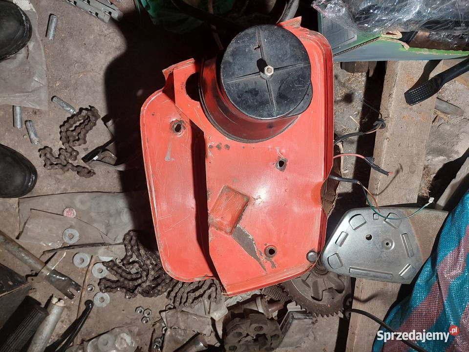 Pokrywa boczna schowek klapka mz ts 125 150 śląskie Będzin