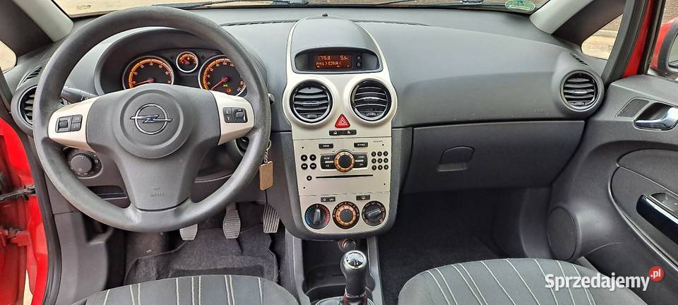 Opel Corsa D 12 16v 4 cylindry Hatchback Braniewo sprzedam