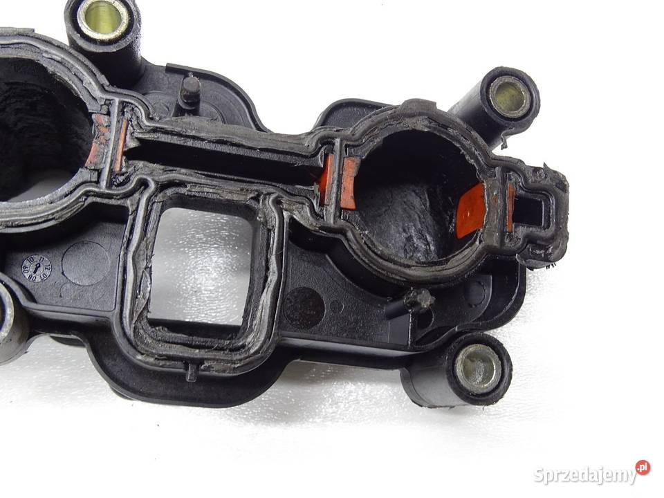 KOLEKTOR SSĄCY CCW 059129712BN 30 TDI AUDI A4 B8