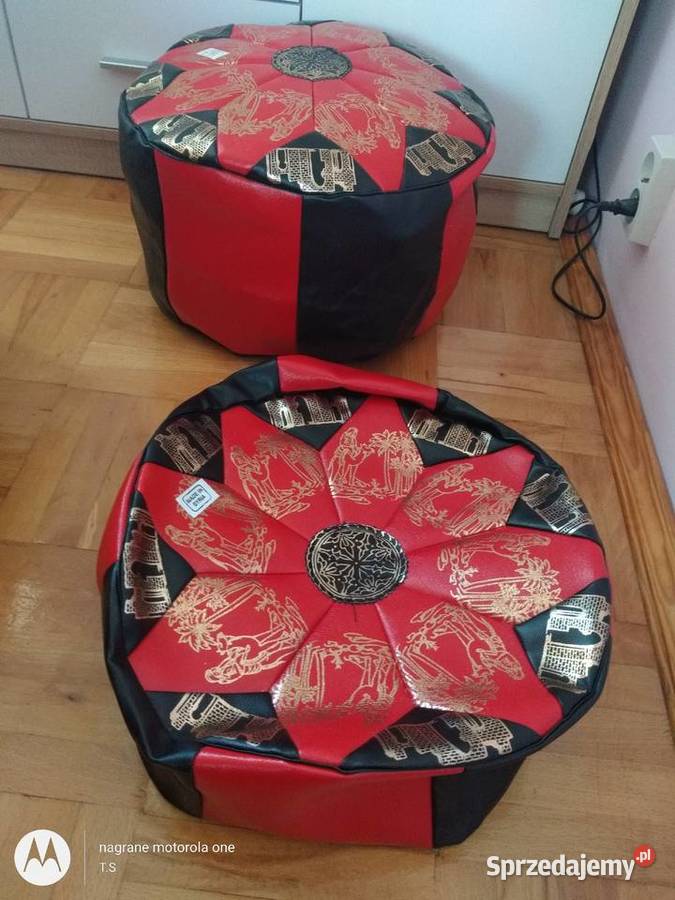 Dwie pufy bez wypelnienia odcienie czerwieni mazowieckie Radom sprzedam