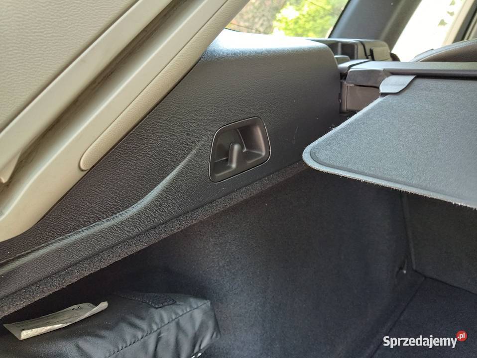 Zadbane Volvo XC 60 II szuka nowego właściciela autoalarm łódzkie Pabianice sprzedam