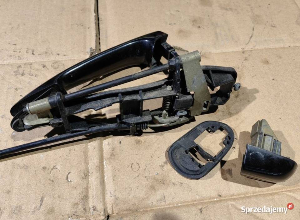 Klamka zewnętrzna drzwi prawych pasażera BMW E46 Żory