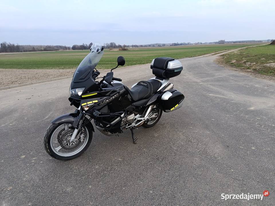 Honda Varadero 1000 Motoryzacja Brzeg