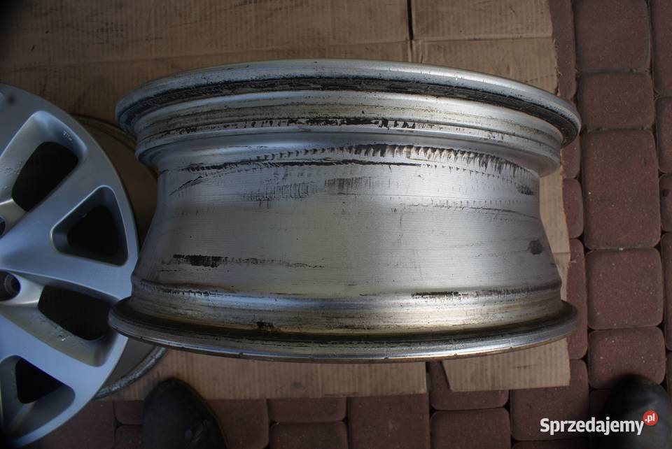 Felgi Aluminiowe 5x1143 16 ET50 Fiat Sedici Dynów sprzedam
