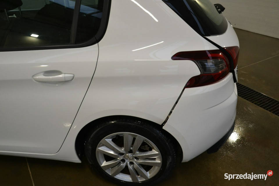 Peugeot 308 ŁADNY 12 benzyna 110 ledy tablet Kęty