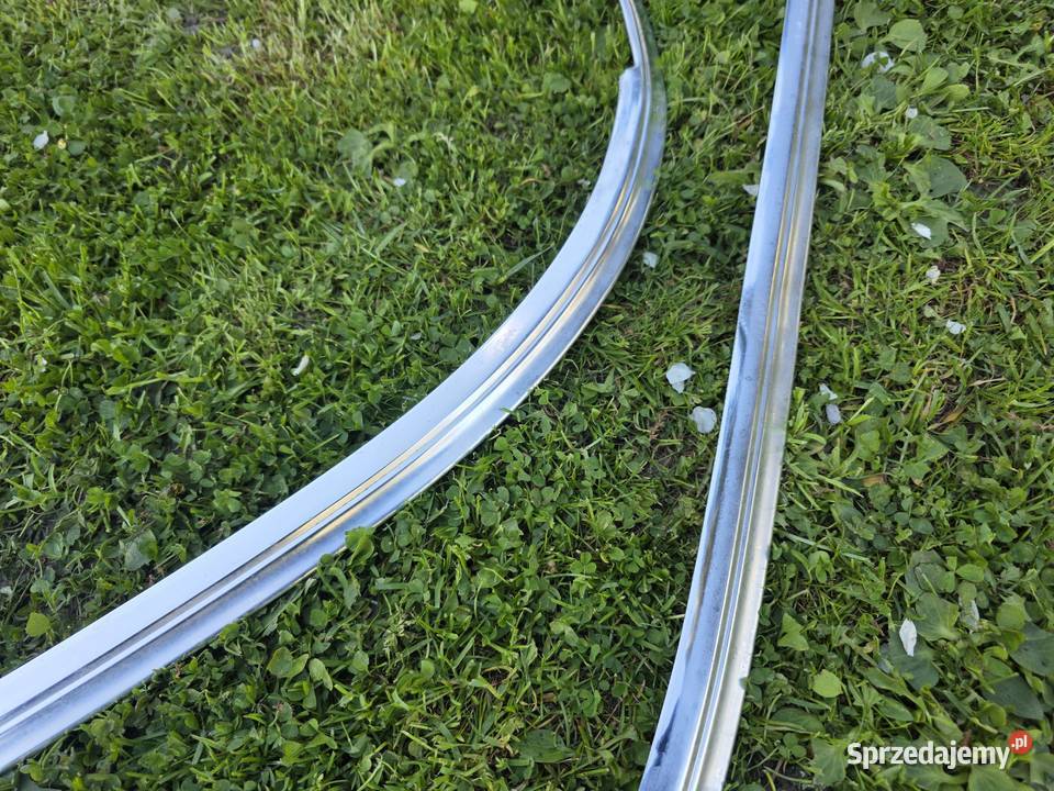 Listwa Dolna Szyby Tylnej Mercedes W108 Pozostałe Skawina