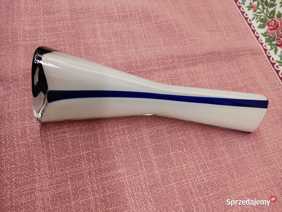 Wazon trójkątny na kwiaty Głuchołazy