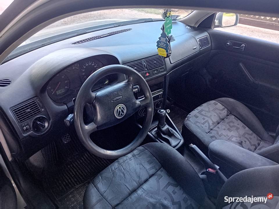 Volkswagena Golf 4 14 16V benzgaz sekwencja Rok produkcji 1998 Leśnica