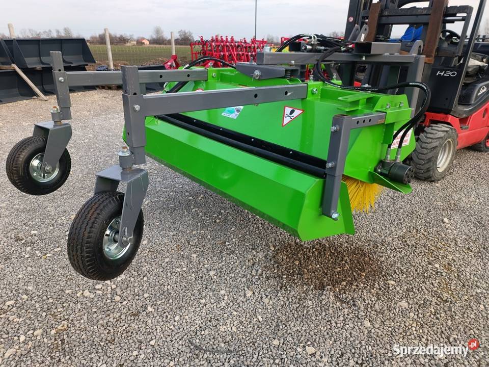 Zamiatarka hydrauliczna 18 szybka realizacja Budki Moczydłowskie