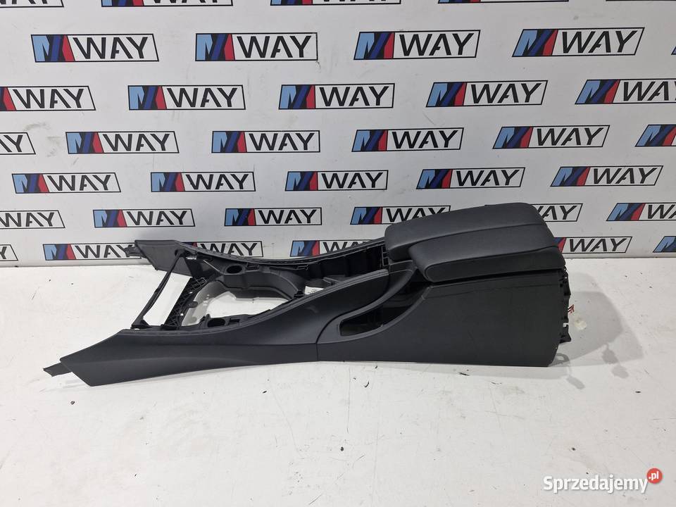 BMW E90 E91 LCI PODŁOKIETNIK SKÓRA DZIELONY sprzedam