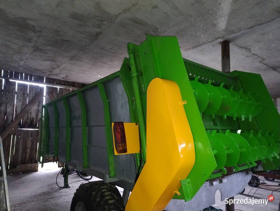 Rozrzutnik obornika nieuszkodzony lubelskie Stara Wieś