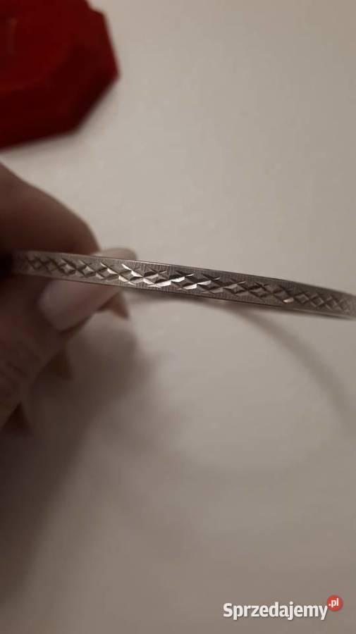 Bransoleta srebrna kółko