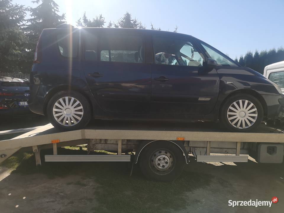 Na części Espace 4 2007 lubelskie