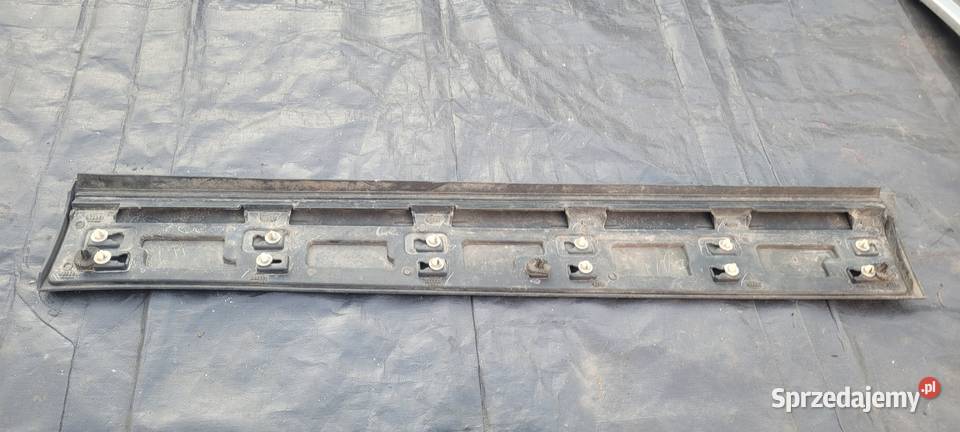 Discovery Sport L550 LISTWA DRZWI LEWY PRZÓD osobowe Ruda Śląska sprzedam