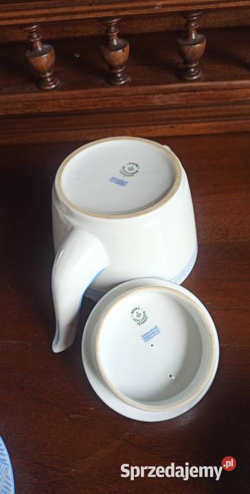 Dzbanek do herbaty Royal Copenhagen Denmark Porcelana i szkło pomorskie