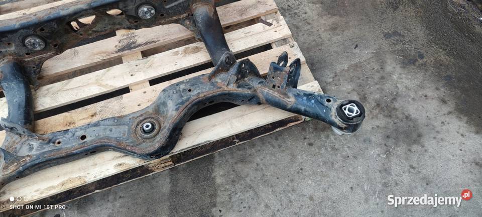 TRAWERS SANKI WÓZEK TYŁ AUDI A6 C7 A7 4G0505235Q osobowe śląskie Przystajń sprzedam