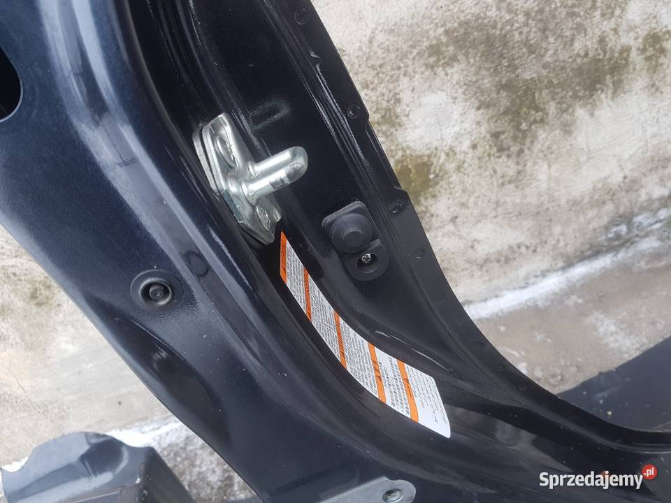 Subaru Forester 3 SH próg słupek środowy B prawy osobowe Legnica