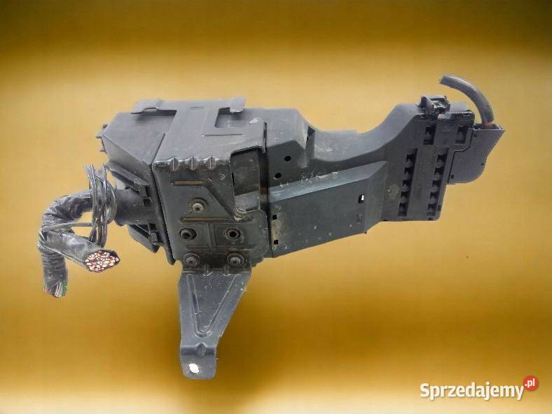 SKRZYNKA BEZPIECZNIKÓW 9168986 Volvo S80 I