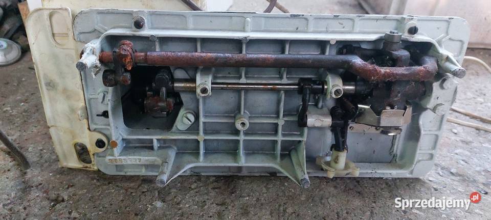 Maszyna do szycia rosyjska uszkodzona Starachowice sprzedam