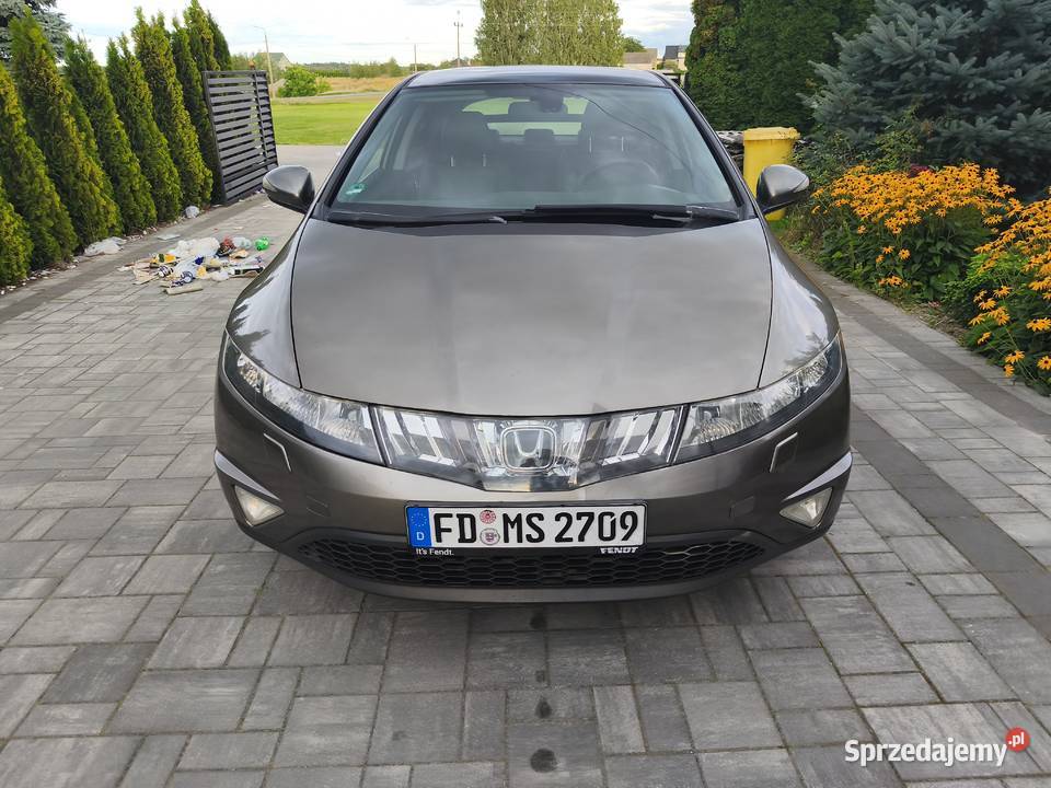 Ładną honda Civic ufo 18 w oryginalnym lakierze świętokrzyskie Starachowice