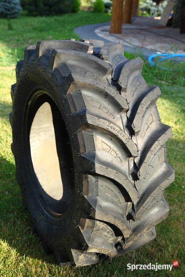 Opona 42085R24 TL 137B TA110 Petlas 169R24 Mega Łomazy