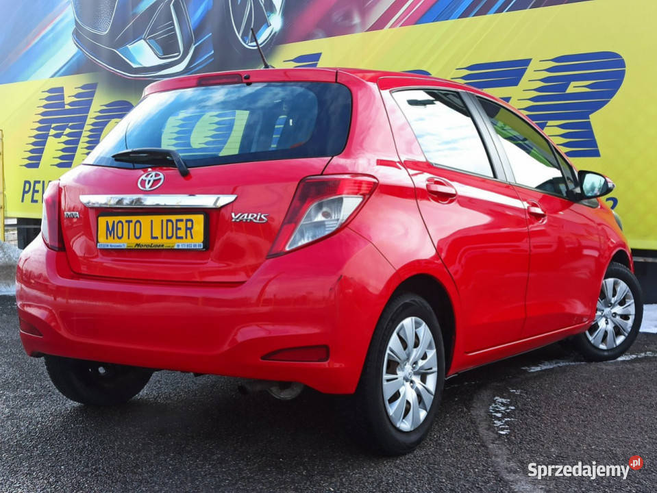 Toyota Yaris 201312 nowe sprzęgło konserwacja czerwony podkarpackie Rzeszów sprzedam