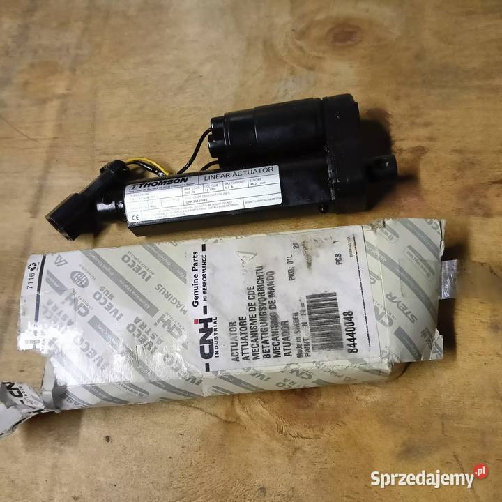 holland CX CR Case 8010 7010 siłownik szczotki Dzierżoniów