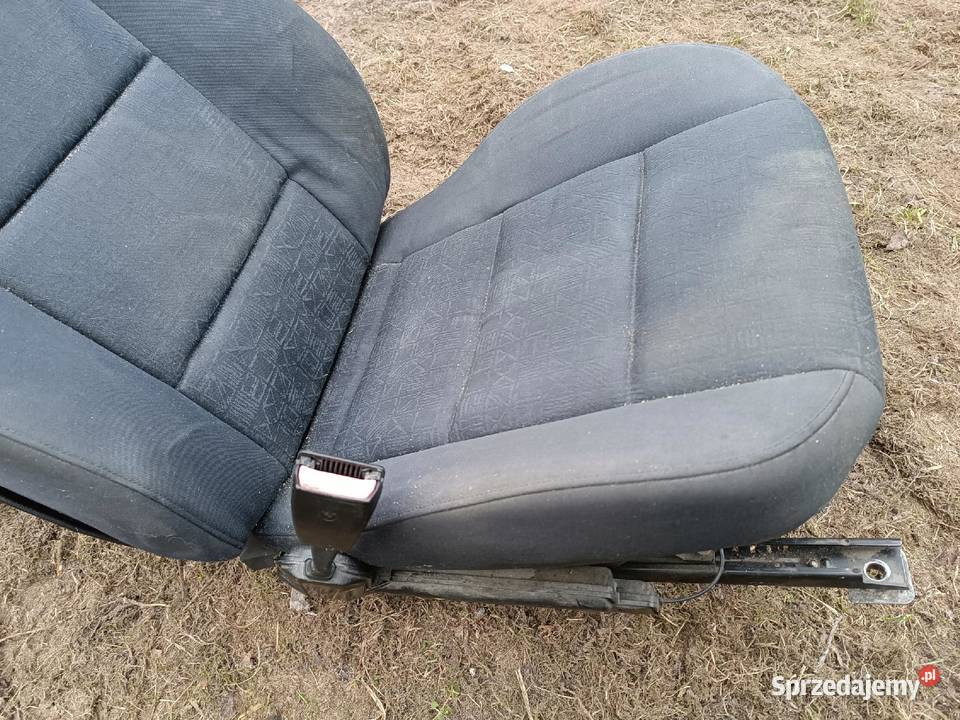 FOTEL LEWY PRZÓD KIEROWCY BMW 3 E36 CABRIO Nowy Tomyśl