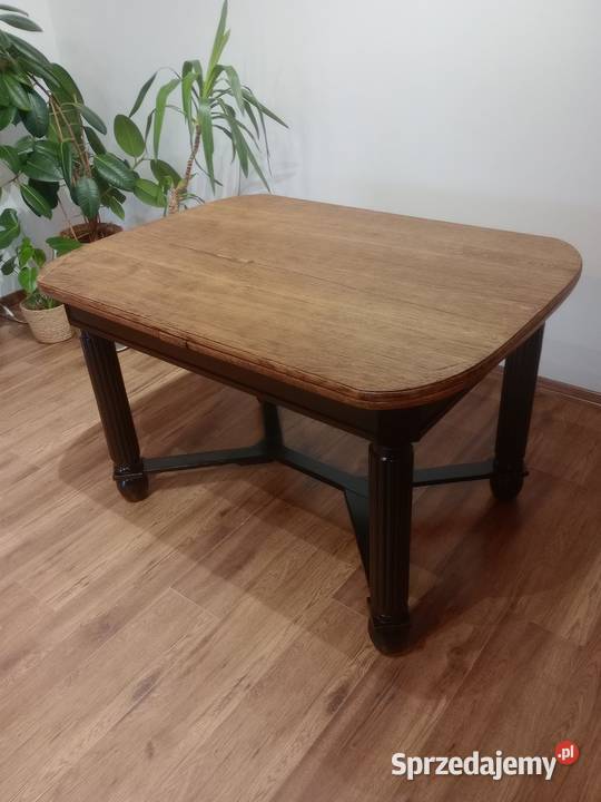 Sprzedam piękny rozkładany stół dębowy z okresu Stoły Lusówko