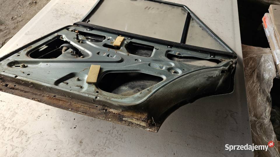 Drzwi Prawy Tył FSO Polonez Caro małopolskie Kraków sprzedam