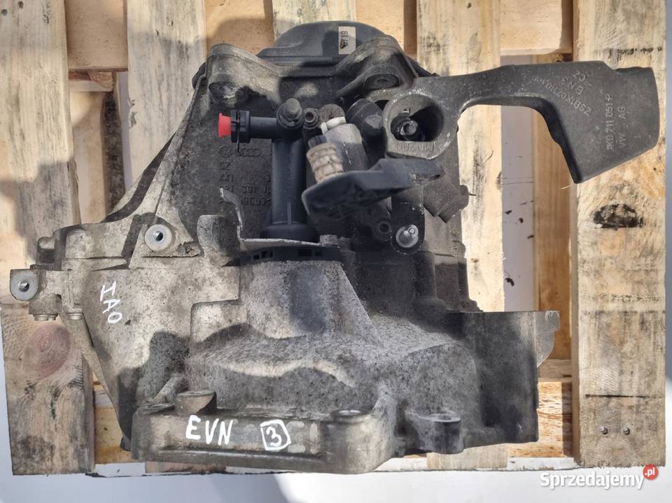 SKRZYNIA BIEGÓW VW Golf V 16 8V LVN manualna osobowe lubelskie Rudka