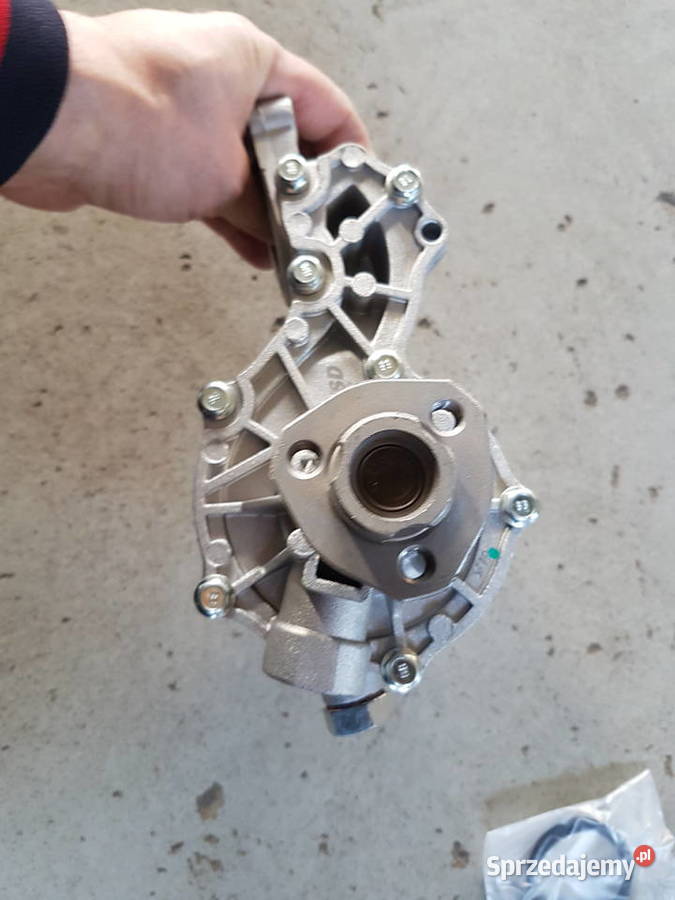 VW PASSAT B5 AUDI A4 A6 16 18 20 POMPA WODY NOWA Turek sprzedam