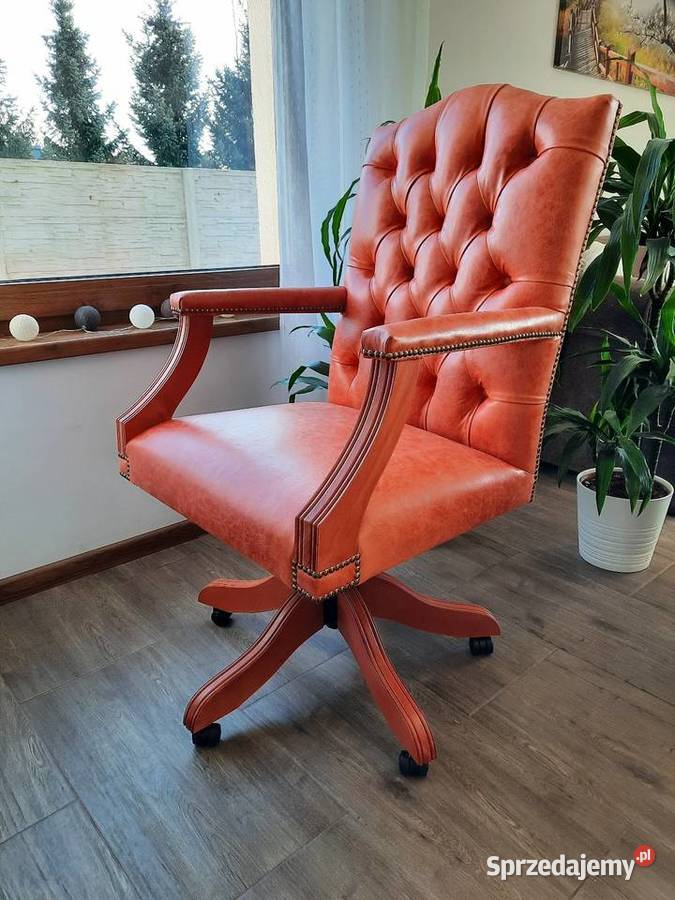 Fotel biurowy Chesterfield Postarzana skóra Poznań