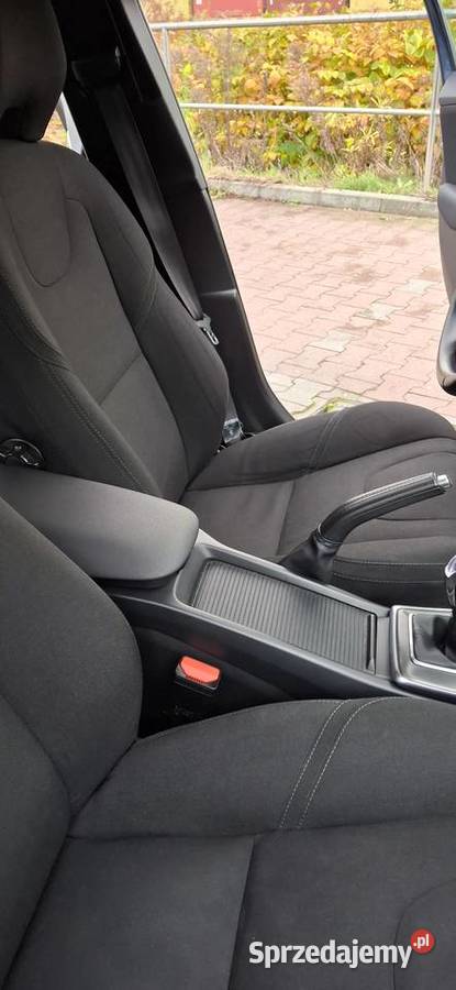Volvo v40 2014r T2 16 benzyna 98 przebiegu Rok produkcji 2014 pomorskie Gdynia