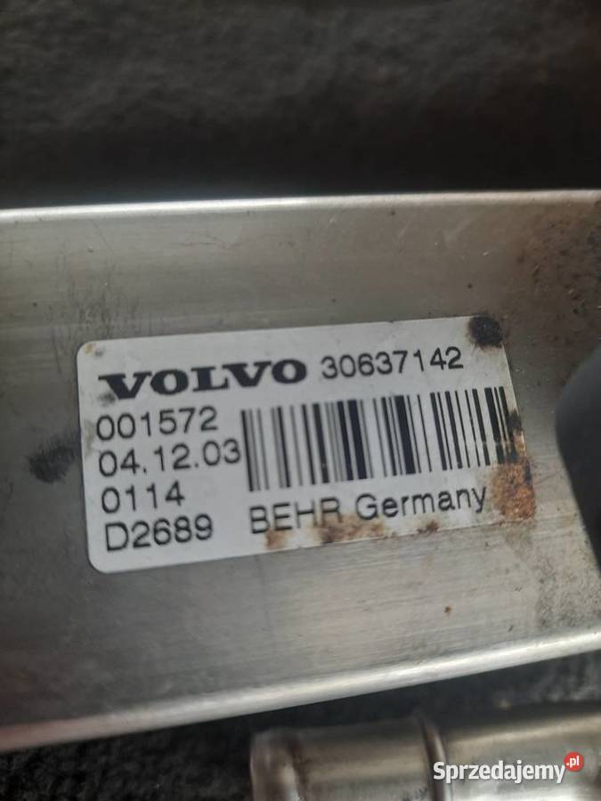 VOLVO 24D ZAWÓR EGR CHŁODNICA 30637142