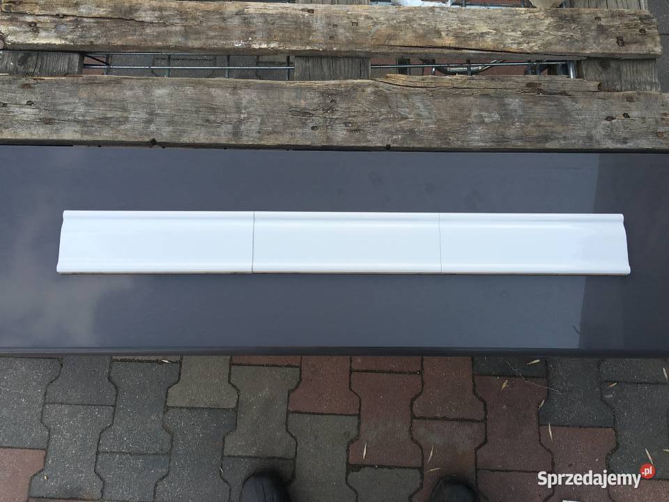 Listwa cenefa white 10x30 firmy ROCA Reguły sprzedam