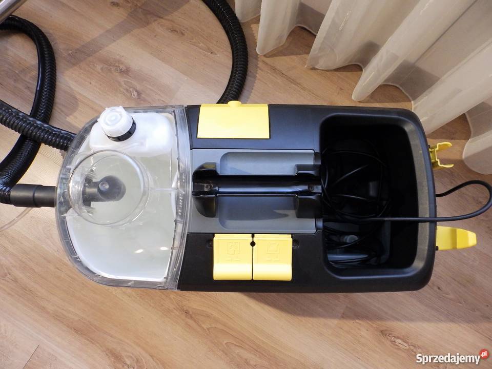 Puzzi 102 odkurzacz piorący Karcher Krasnobród