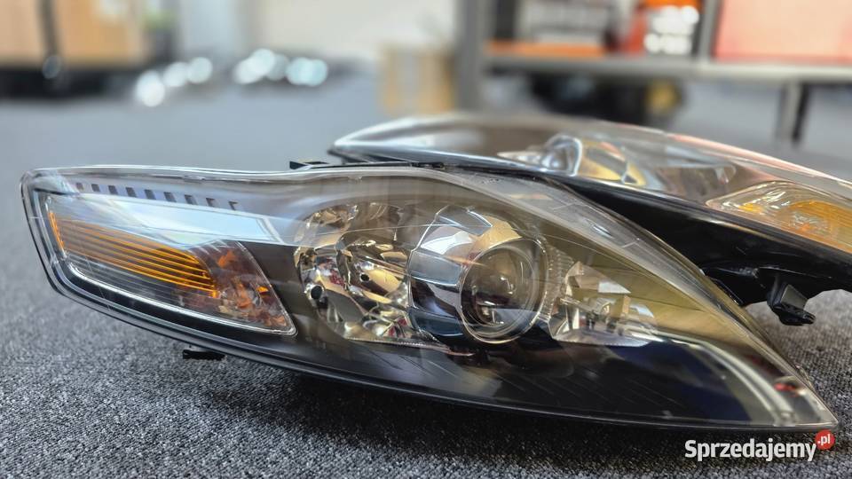 Reflektory Ford Mondeo MK4 H7 skrętne czarne opolskie sprzedam