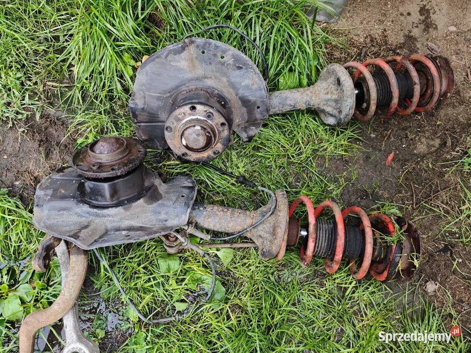 Zwrotnica BMW E34 lewa prawa komplet Żory