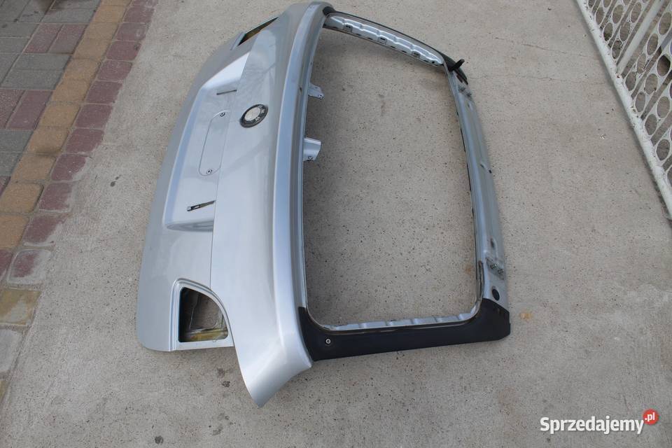 KLAPA BAGAŻNIKA TITANSILBER BMW E61
